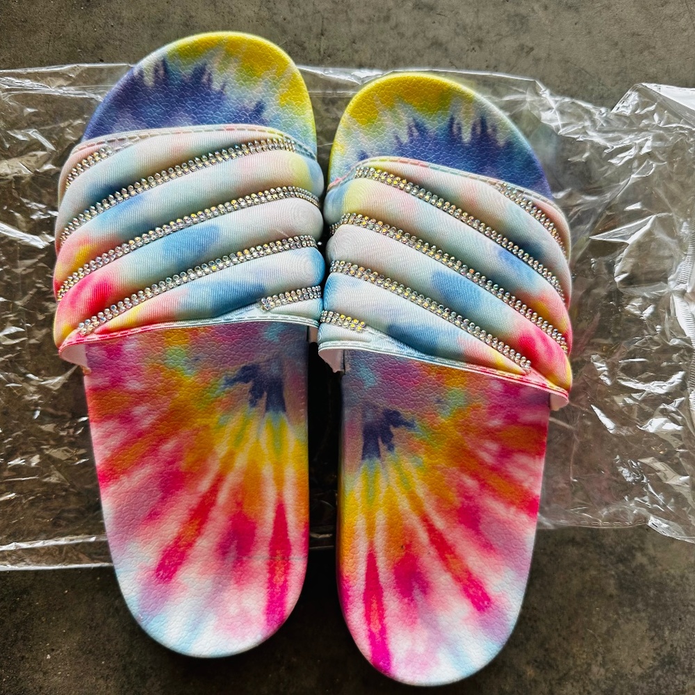 Summer Tie-Dye Sandals